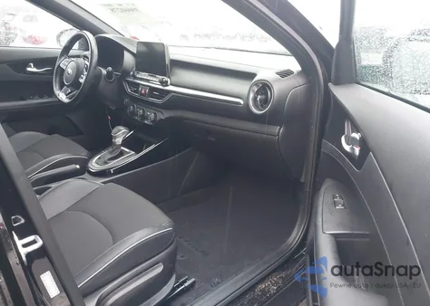 2021 Kia Forte Gt Line из США, поврежденный, VIN 3KPF34AD7ME313778